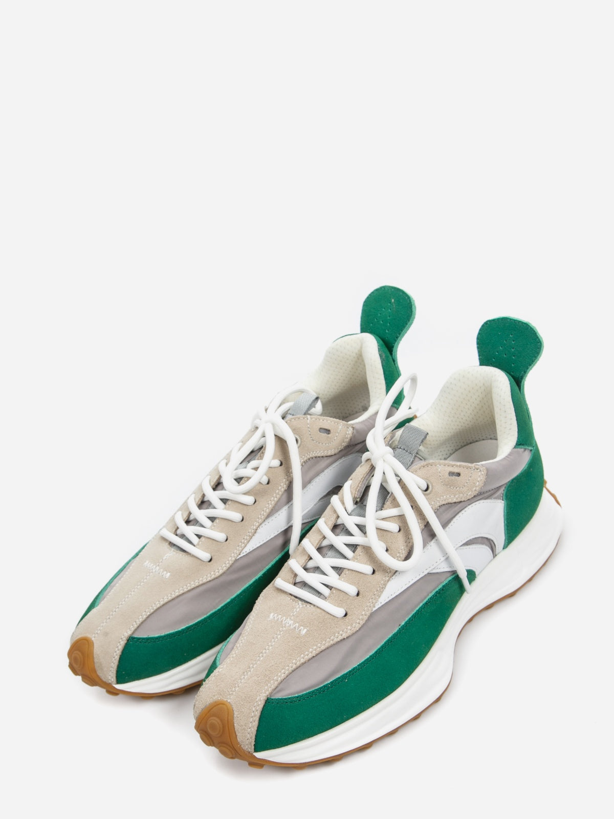 Men's casual shoes