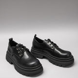 Women's casual shoes