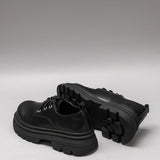 Women's casual shoes