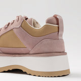 Women's casual shoes