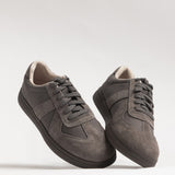 Women's leather casual shoes
