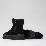 Women's leather shoes