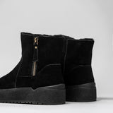 Women's leather shoes