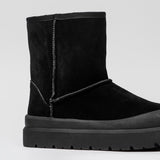 Women's leather shoes