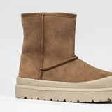 Women's leather shoes