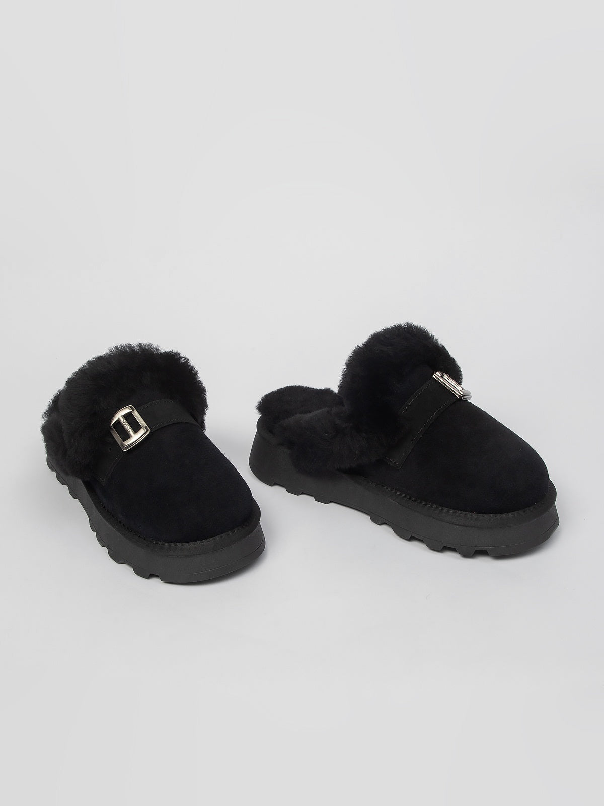 Women's outdoor slippers