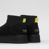 Women's leather shoes