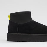 Women's leather shoes