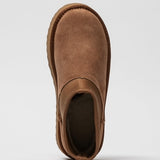Women's leather shoes