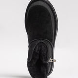 Women's leather shoes