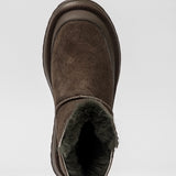 Women's leather shoes