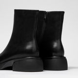 Women's leather shoes