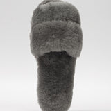 Women's indoor slippers