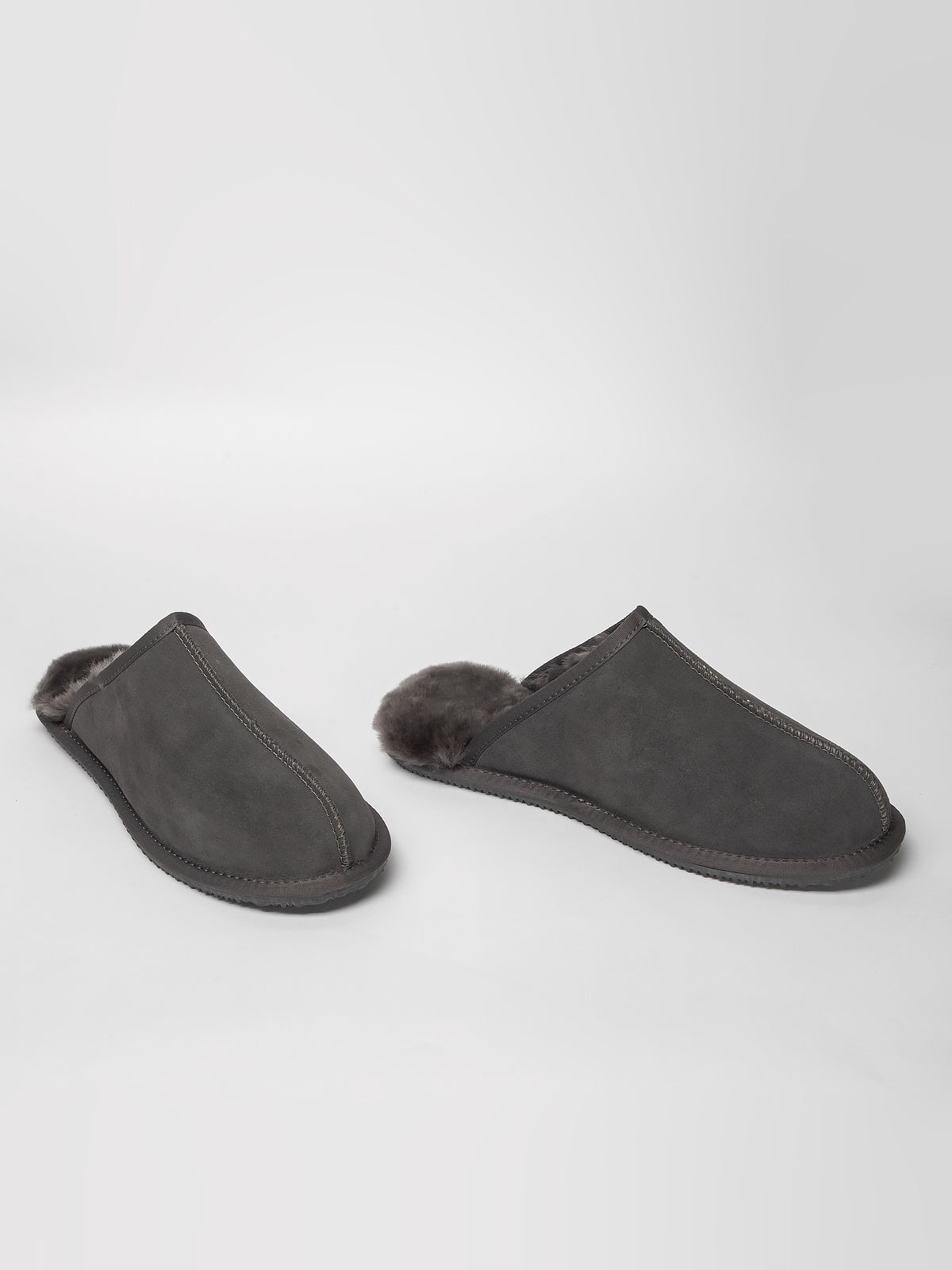 Men's leather room slippers