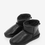 Women's leather boots with insulation