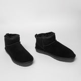 Women's leather boots with insulation