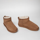 Women's leather boots with insulation