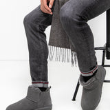 Men's leather boots with insulation