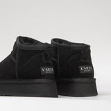Women's leather boots with insulation