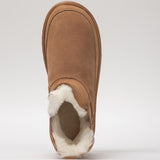 Women's leather boots with insulation