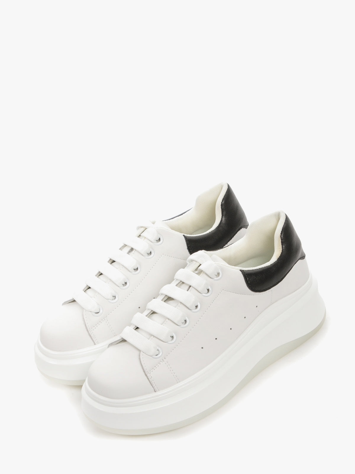Women's leather casual shoes
