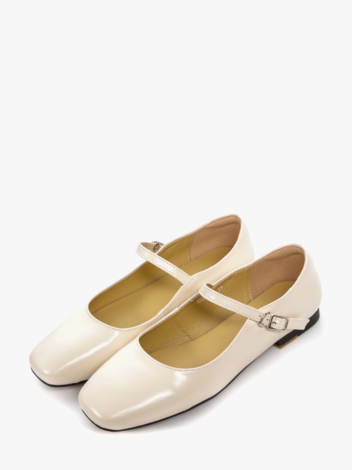Women's shoes