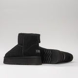 Women's leather boots with insulation