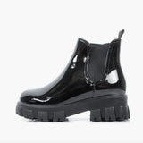 Women's leather shoes