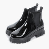 Women's leather shoes