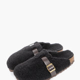 Women's slippers