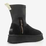 Women's leather boots with insulation