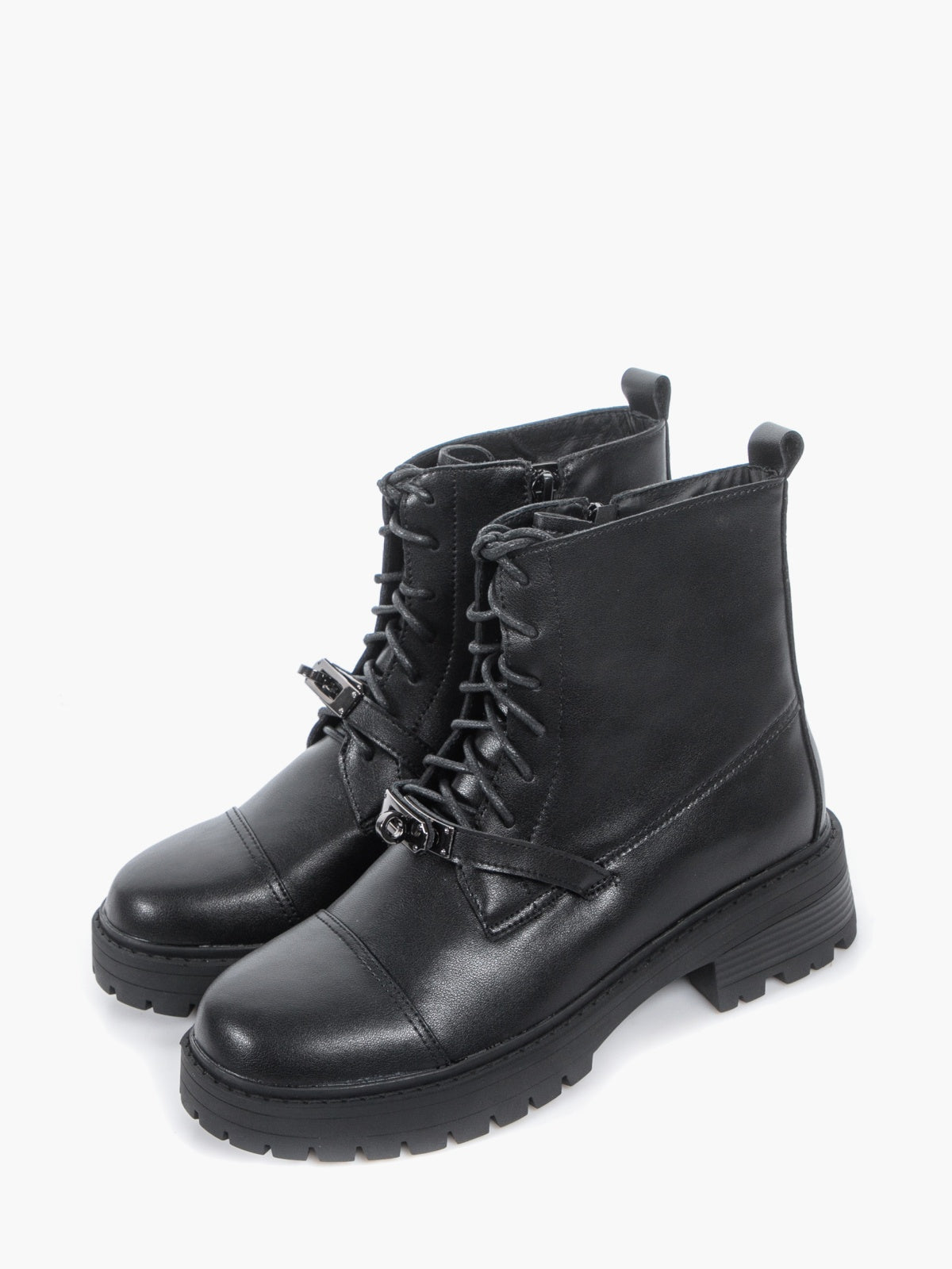 Women's leather shoes