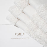 Cotton towel set in a basket - (4 VNT, 30 x 50 cm)