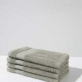 Cotton towel set in a basket - (4 VNT, 30 x 50 cm)