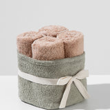 Cotton towel set in a basket - (4 VNT, 30 x 50 cm)