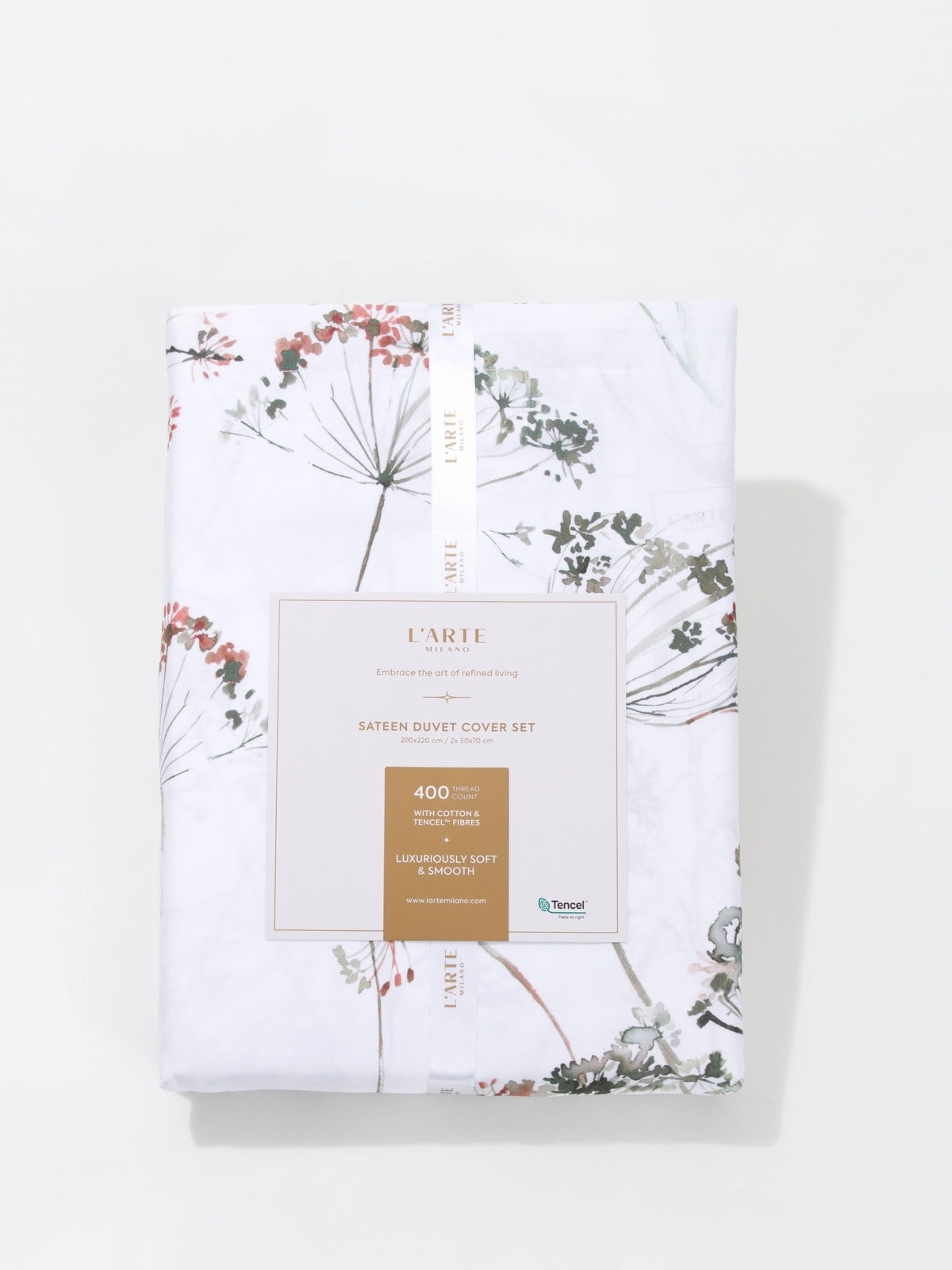 Satin bed linen set in 400 thread count cotton and tencel, 160x220 cm