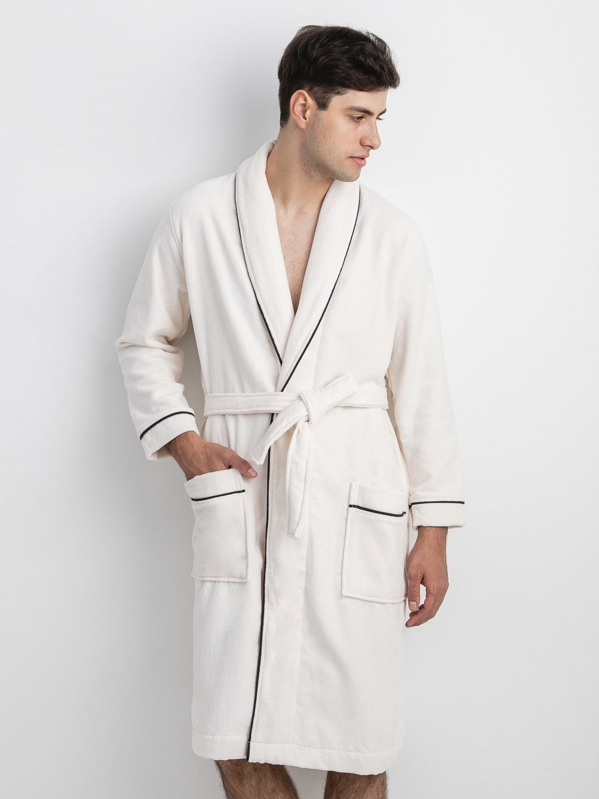Shawl-collar velour dressing gown