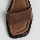 Women's leather slippers