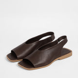 Women's leather slippers