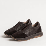 Women's casual shoes