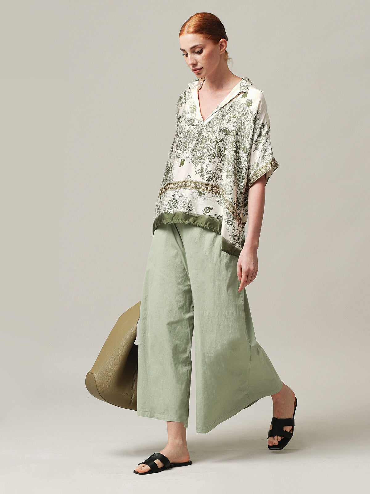 Women's wide trousers