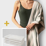 Set: large velour towel (90 x 170 cm) and cotton towels in a basket (4 VNT, 30 x 50 cm)