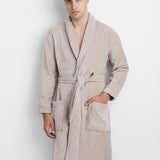 Set: velour shawl-collared dressing gown and cotton towels (3 VNT, 30x50, 50x90, 70x140)