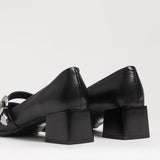 Women's leather shoes