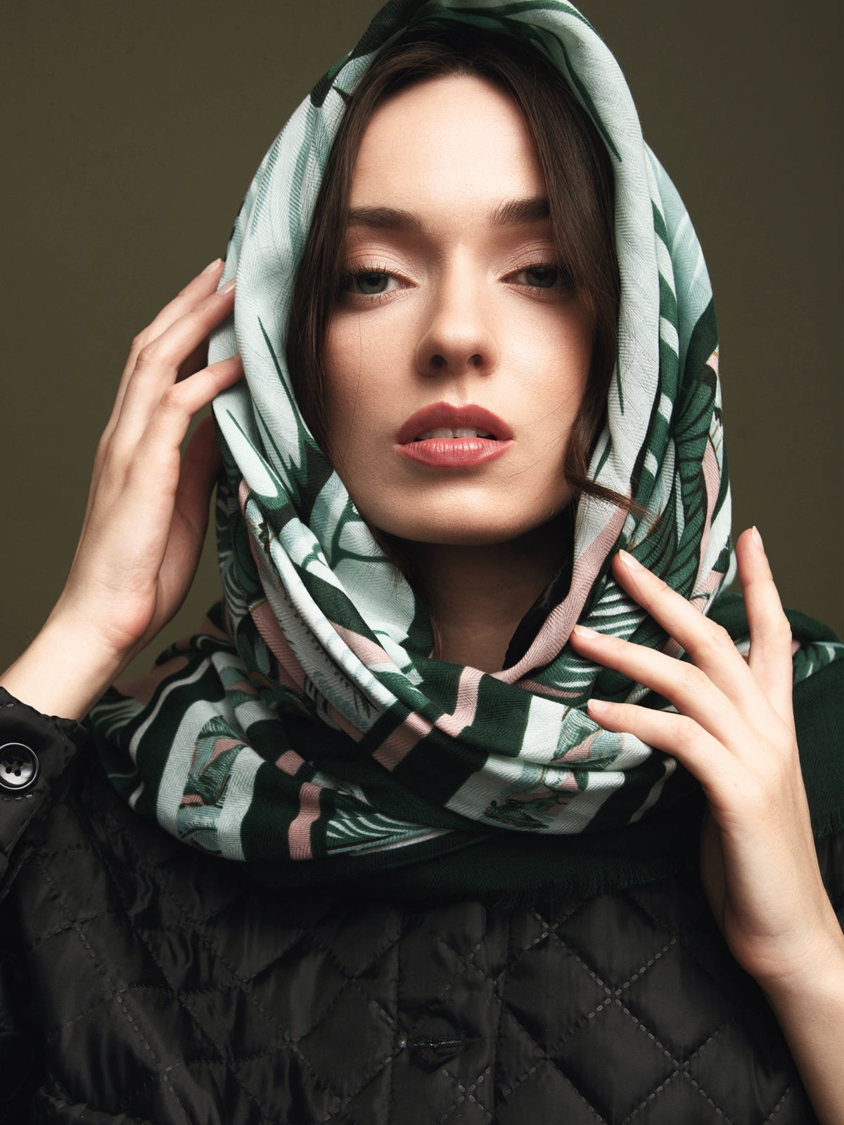 Women's scarf