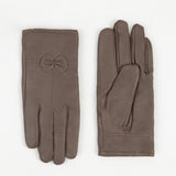 Women's leather gloves