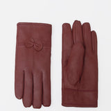Women's leather gloves