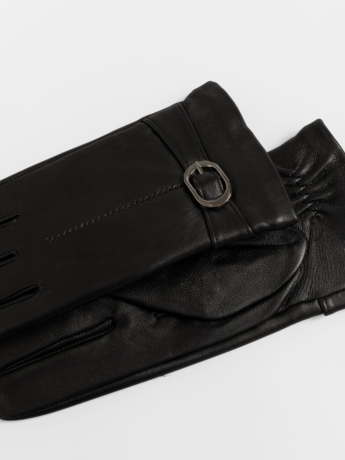 Women's leather gloves