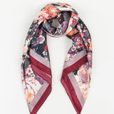 Women's scarf