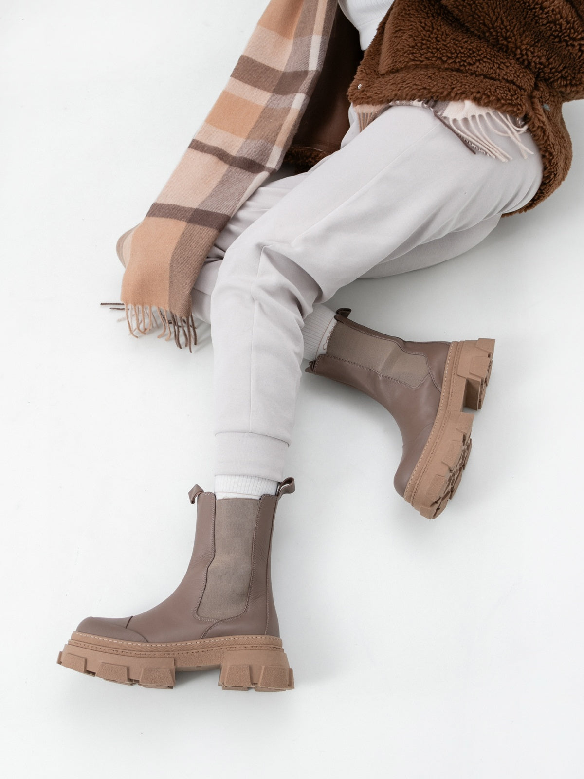 Women's boots